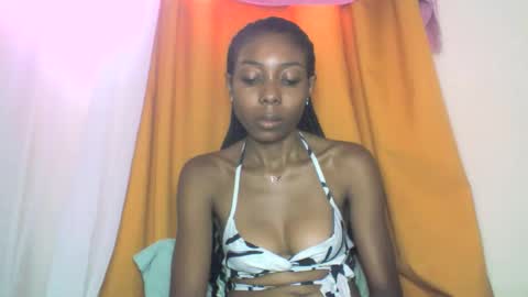 layannek online show from 11-15-25, 05:27