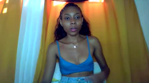 layannek online show from 12-15-25, 06:28