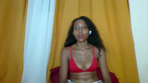 layannek online show from 02-11-26, 04:23