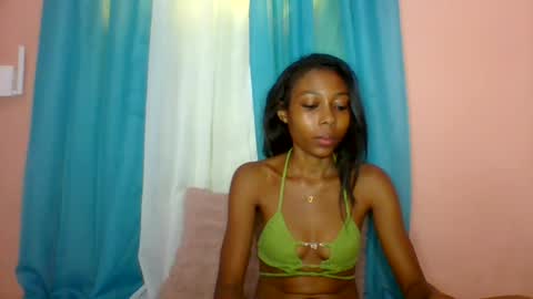 layannek online show from 07-27-26, 05:58