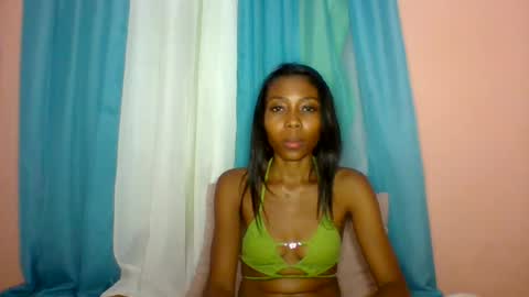 layannek online show from 07-27-26, 06:15