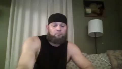 Snapshot of layinlow42 chatting on 10-30-25, 06:15 layinlow42 online show from 10-30-25, 06:15