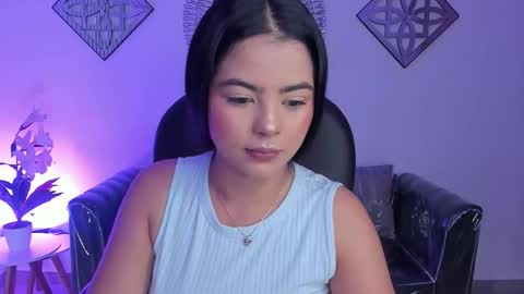 Layla Breezee online show from 03-22-26, 09:23