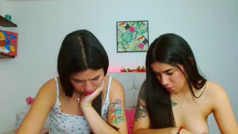 Lia and Rachel online show from 12-24-24, 09:44