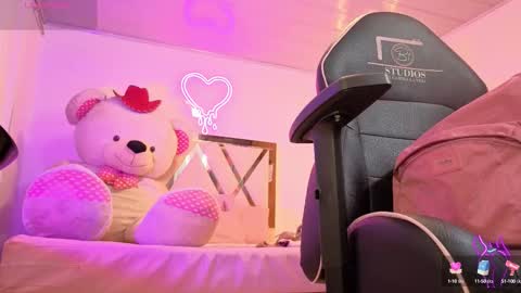 laylafoxy_tay online show from 10-02-25, 03:24