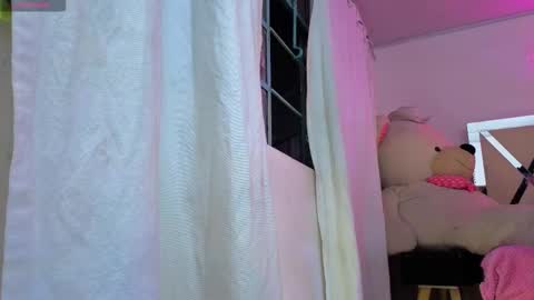 laylafoxy_tay online show from 01-17-26, 03:22