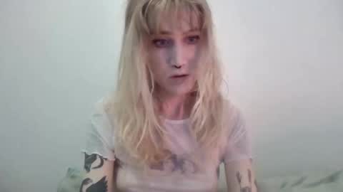 laylahloveless online show from 09-09-25, 05:40