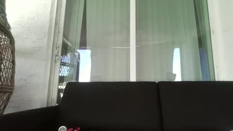 Snapshot of laylarainvip chatting on 09-15-25, 02:50 laylarainvip online show from 09-15-25, 02:50