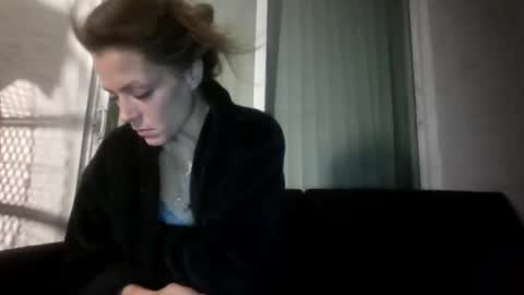 Snapshot of laylarainvip chatting on 09-17-25, 07:21 laylarainvip online show from 09-17-25, 07:21