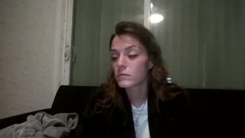 Snapshot of laylarainvip chatting on 12-14-25, 04:07 laylarainvip online show from 12-14-25, 04:07