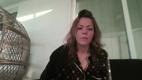 Snapshot of laylarainvip chatting on 12-14-25, 10:03 laylarainvip online show from 12-14-25, 10:03