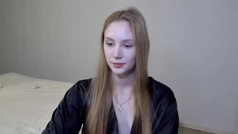 Laylla001 online show from 01-08-25, 06:09