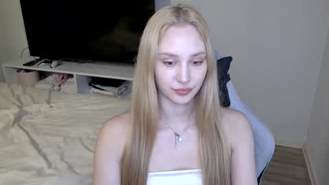 Laylla001 online show from 03-12-26, 09:59