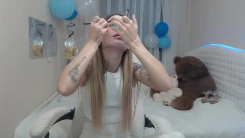 laymablast online show from 09-25-25, 06:17