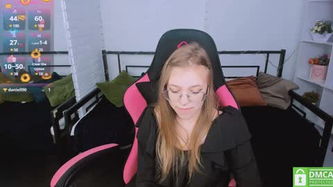 layriantavee online show from 01-21-25, 09:57