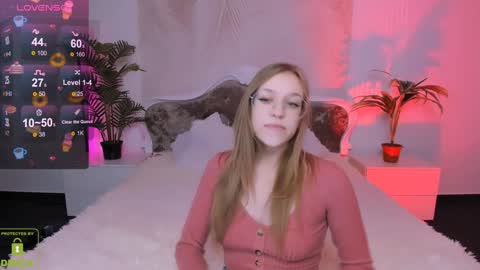 layriantavee online show from 01-25-25, 07:06