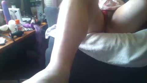 Snapshot of layththelion chatting on 02-17-25, 09:08 Layth The Lion online show from 02-17-25, 09:08