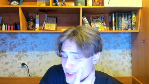 Snapshot of lazaret1k chatting on 12-02-24, 11:51 Vladi online show from 12-02-24, 11:51