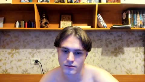 Snapshot of lazaret1k chatting on 12-11-24, 11:00 Vladi online show from 12-11-24, 11:00