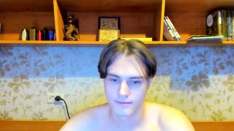 Snapshot of lazaret1k chatting on 12-12-24, 02:04 Vladi online show from 12-12-24, 02:04