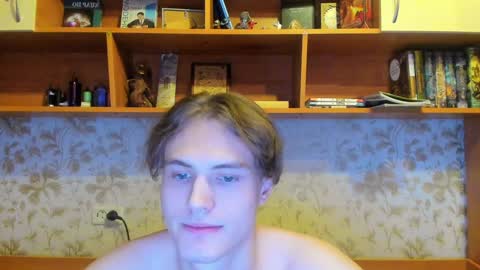 Snapshot of lazaret1k chatting on 12-17-24, 12:56 Vladi online show from 12-17-24, 12:56