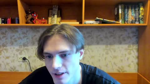 Snapshot of lazaret1k chatting on 12-28-24, 09:20 Vladi online show from 12-28-24, 09:20