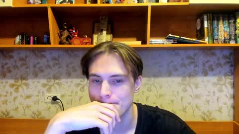 Snapshot of lazaret1k chatting on 12-28-24, 01:49 Vladi online show from 12-28-24, 01:49