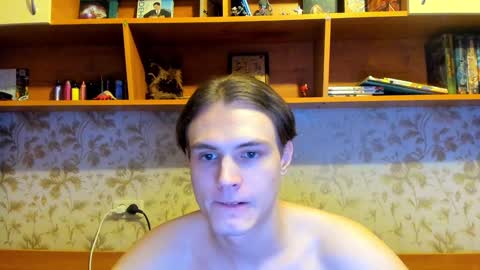 Snapshot of lazaret1k chatting on 01-12-25, 02:56 Vladi online show from 01-12-25, 02:56