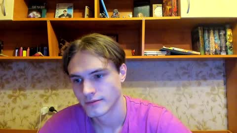 Snapshot of lazaret1k chatting on 01-13-25, 06:27 Vladi online show from 01-13-25, 06:27