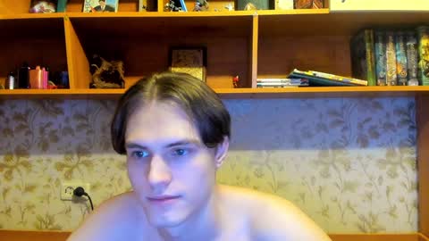 Snapshot of lazaret1k chatting on 01-21-25, 10:51 Vladi online show from 01-21-25, 10:51