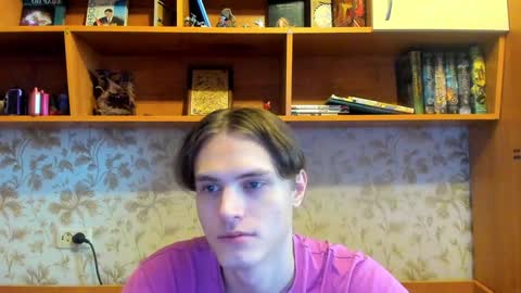 Snapshot of lazaret1k chatting on 01-22-25, 11:01 Vladi online show from 01-22-25, 11:01