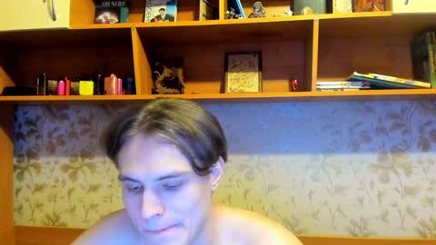 Snapshot of lazaret1k chatting on 01-23-25, 07:40 Vladi online show from 01-23-25, 07:40