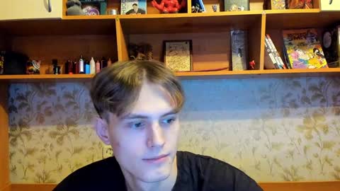 Snapshot of lazaret1k chatting on 02-05-25, 12:17 Vladi online show from 02-05-25, 12:17