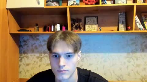 Snapshot of lazaret1k chatting on 02-13-25, 08:13 Vladi online show from 02-13-25, 08:13