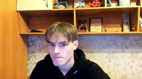 Snapshot of lazaret1k chatting on 02-15-25, 12:15 Vladi online show from 02-15-25, 12:15