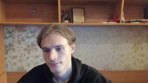 Snapshot of lazaret1k chatting on 09-24-25, 02:31 Vladi online show from 09-24-25, 02:31