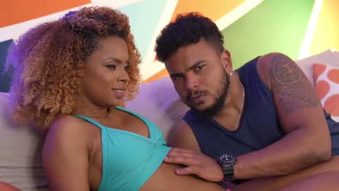 Favn  Viva Richard  Camilla online show from 09-17-25, 09:27