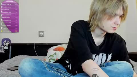 Alex online show from 03-01-25, 05:31