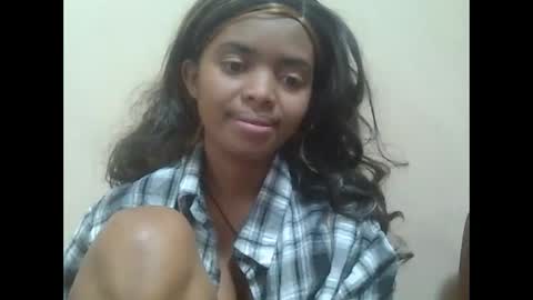 Snapshot of lea96546 chatting on 09-27-25, 06:24 lea96546 online show from 09-27-25, 06:24