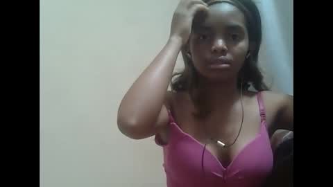 Snapshot of lea96546 chatting on 10-04-25, 02:42 lea96546 online show from 10-04-25, 02:42