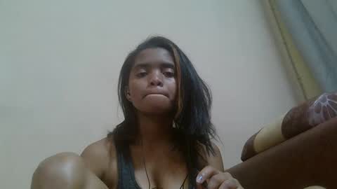 Snapshot of lea96546 chatting on 10-17-25, 05:54 lea96546 online show from 10-17-25, 05:54