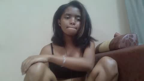 Snapshot of lea96546 chatting on 10-22-25, 04:35 lea96546 online show from 10-22-25, 04:35