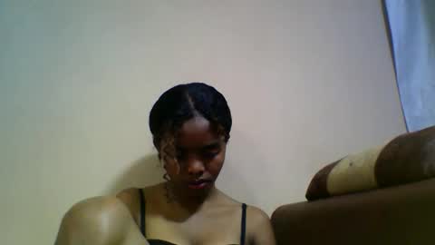 Snapshot of lea96546 chatting on 11-02-25, 05:10 lea96546 online show from 11-02-25, 05:10