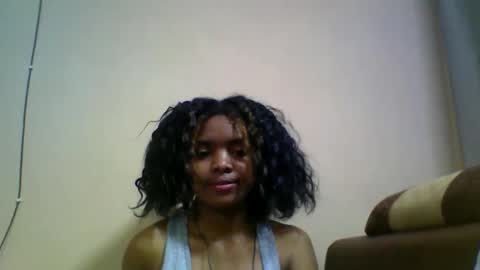 Snapshot of lea96546 chatting on 11-07-25, 05:07 lea96546 online show from 11-07-25, 05:07