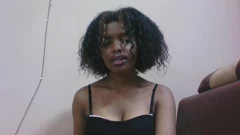 Snapshot of lea96546 chatting on 11-15-25, 06:00 lea96546 online show from 11-15-25, 06:00