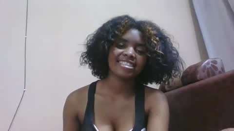 Snapshot of lea96546 chatting on 11-18-25, 06:01 lea96546 online show from 11-18-25, 06:01