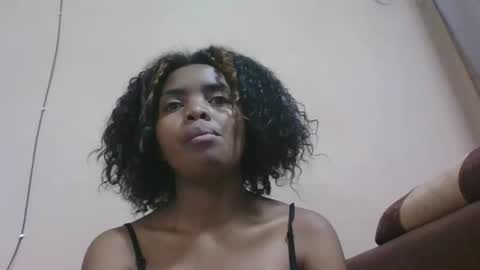 Snapshot of lea96546 chatting on 11-29-25, 06:16 lea96546 online show from 11-29-25, 06:16