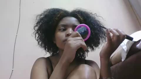 Snapshot of lea96546 chatting on 11-30-25, 06:06 lea96546 online show from 11-30-25, 06:06