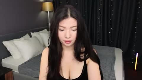 lea_apple online show from 07-25-26, 12:20