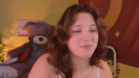 Lea online show from 03-06-25, 07:54